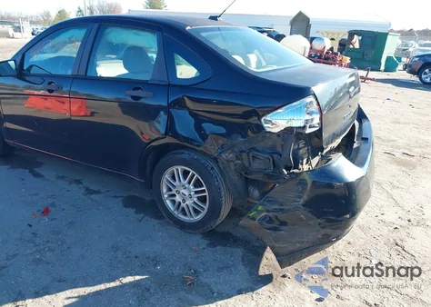 2009 Ford Focus Se из США, поврежденный, VIN 1FAHP35N39W120301